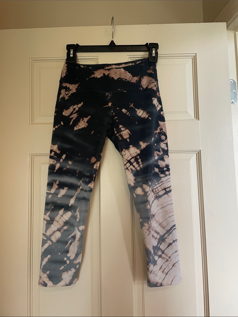 Hard Tail Blue and Blush Tie-Dye Leggings